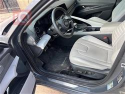 هیۆندای ئەلەنترا